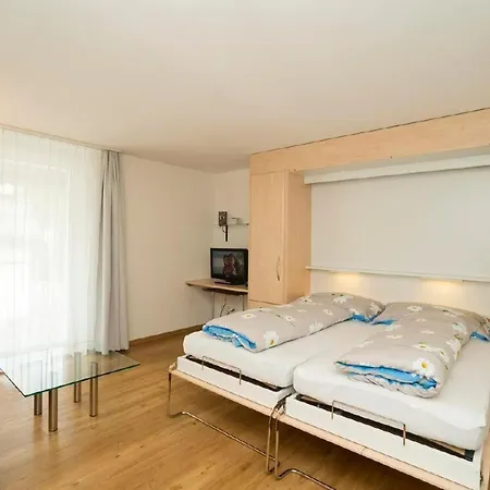 Apartment Chesa Quadrella By Interhome