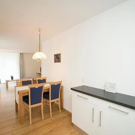 Chesa Quadrella By Interhome Apartmán
